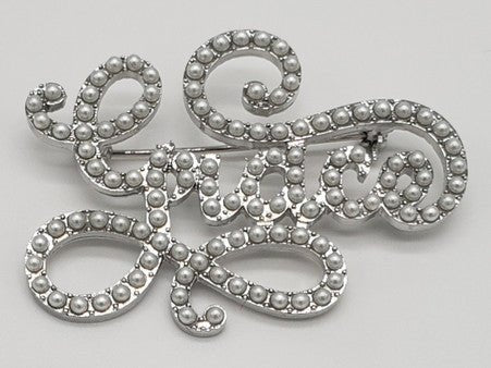 Grace Pearl Pin - Diva Starr Boutique